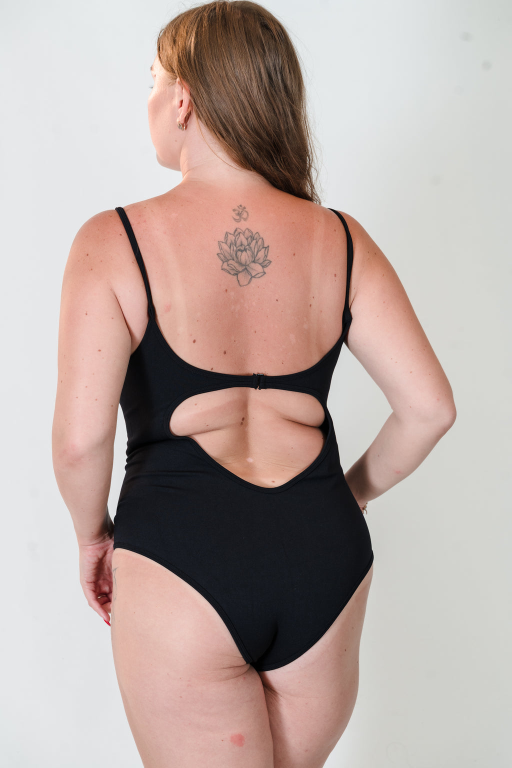 Vela strappy body suit