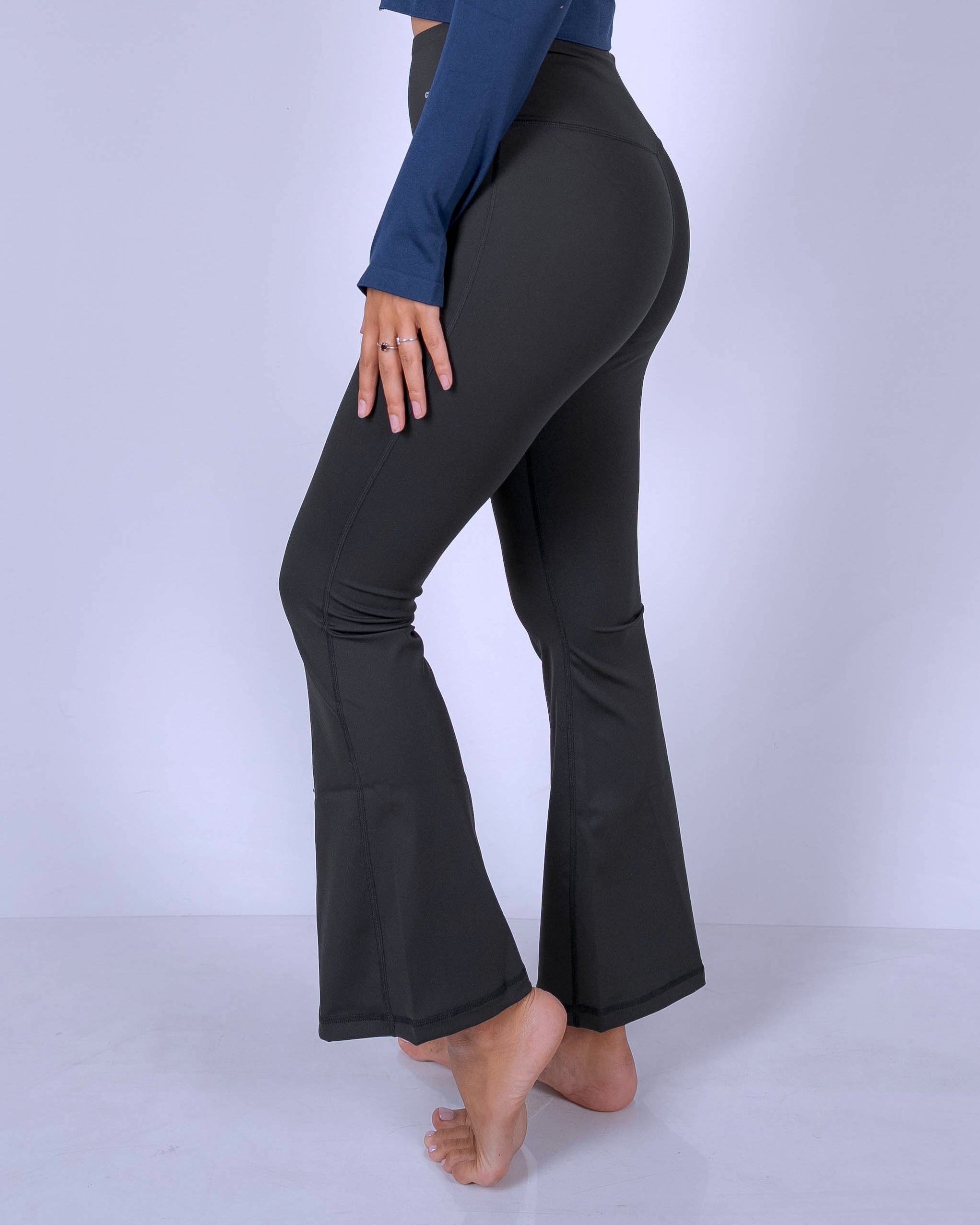 Sculpt Flare Legging