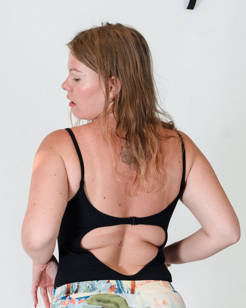 Vela strappy body suit
