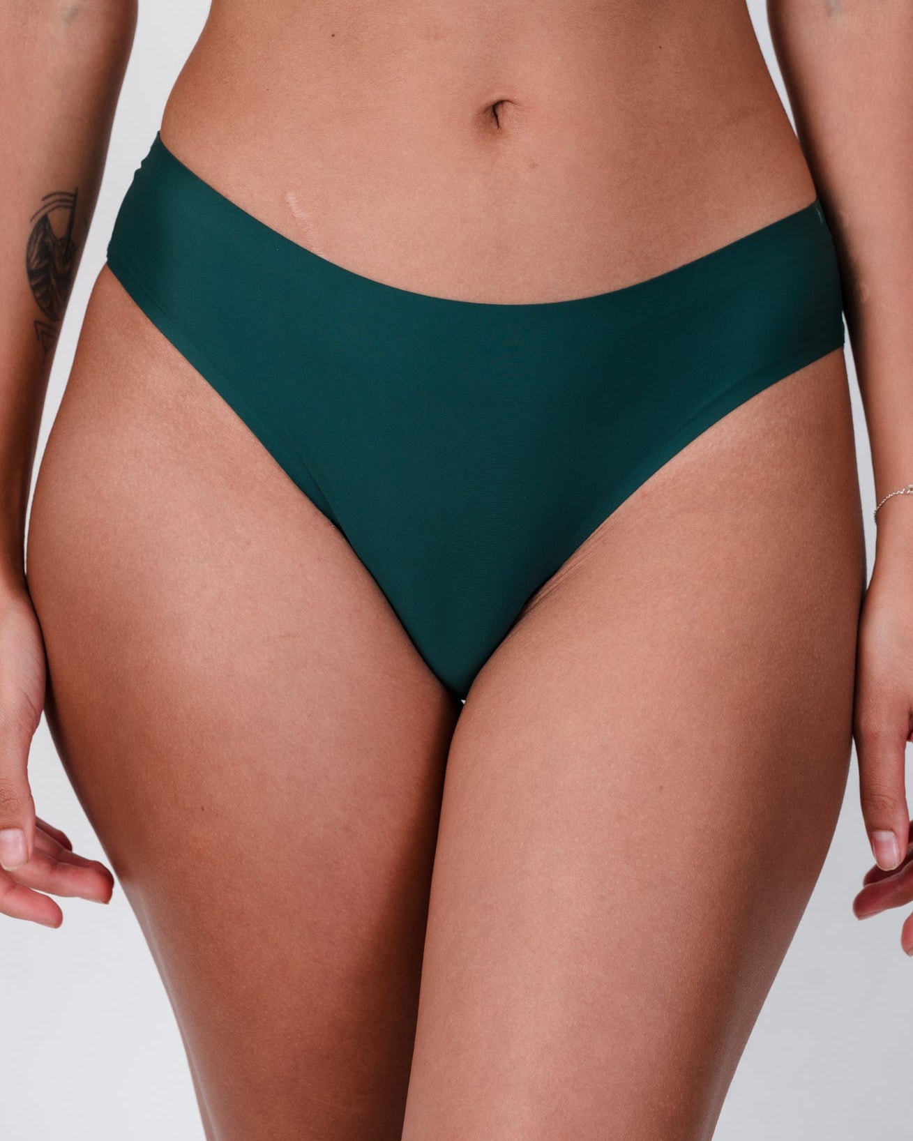 Aura cut Bikini