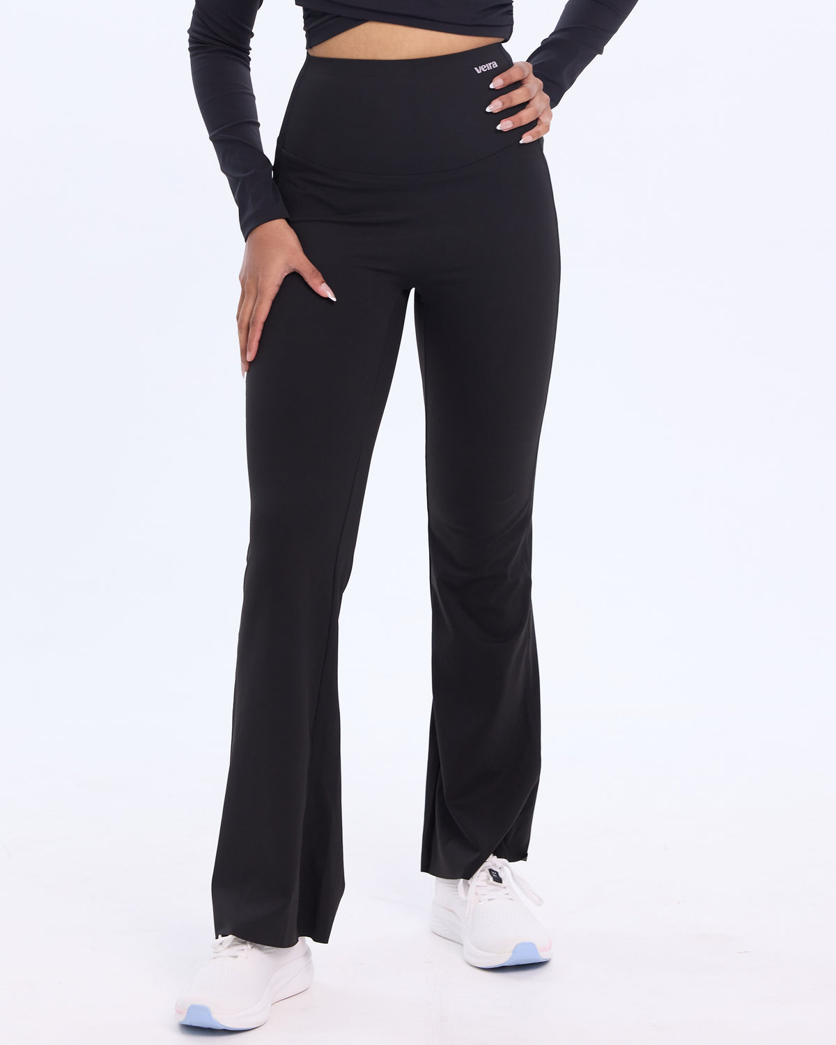 AeroFlex High-Waist Flare Legging