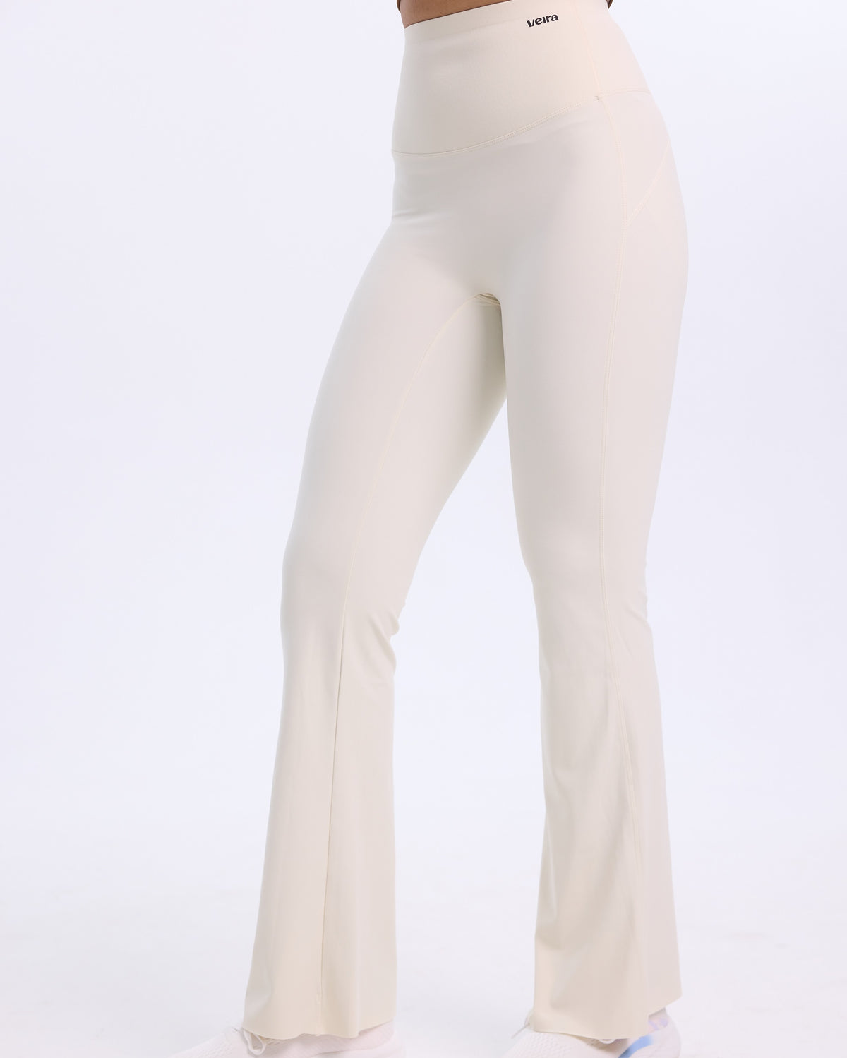 AeroFlex High-Waist Flare Legging