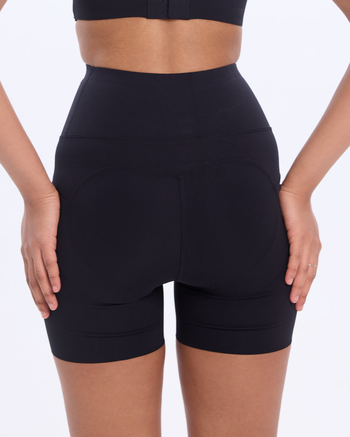 Essential Biker Short